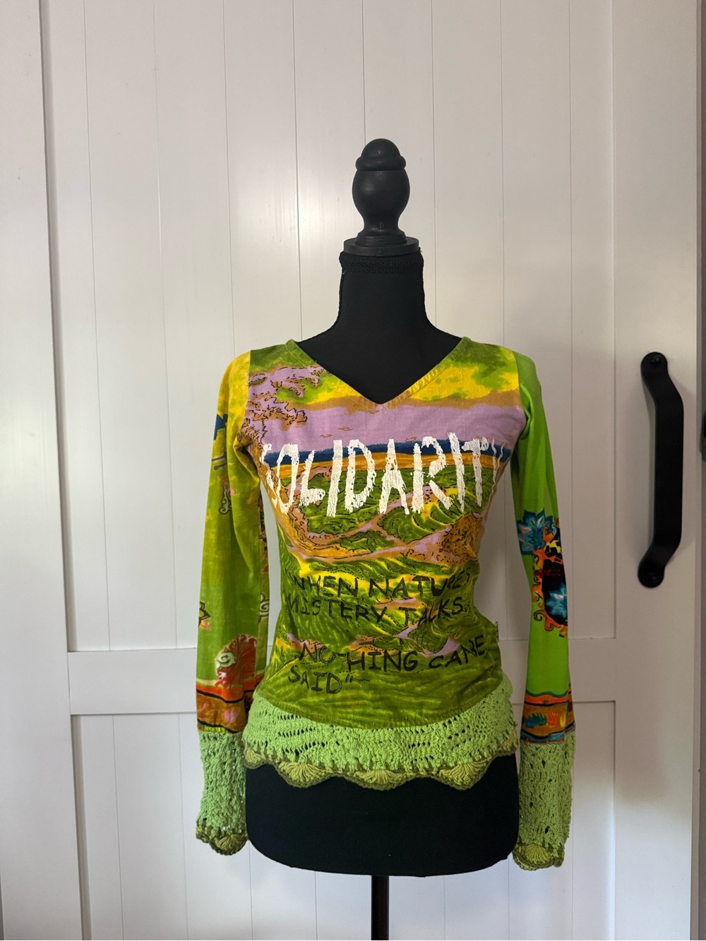 Graphic 'Solidarity' Long Sleeve V-Neck Top in Lime Green